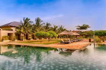 Hotel Sunrise Pasikuda