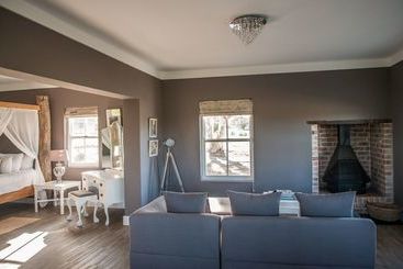 بيت White Water Farm