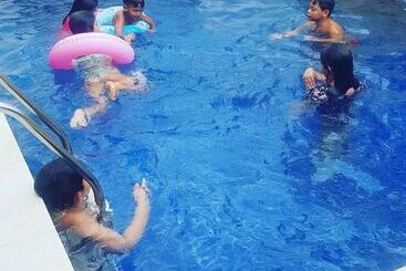 ユースホステル Pousada Amarante Praia