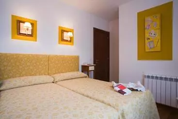 Lägenhet La Fonda De Bustio
