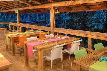 ホテル Cinco Ceibas Lodge