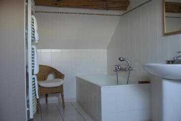 مبيت وإفطار Domaine Des Grattières