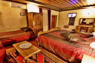 Hotel Harman Cave