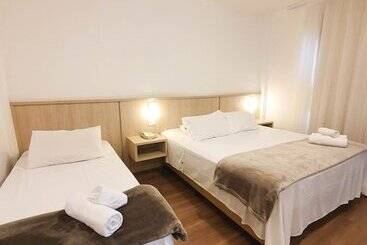 בית מלון כפרי Avenida Palace