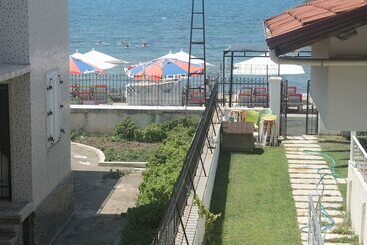 Nocleg ze śniadaniem Tuzun