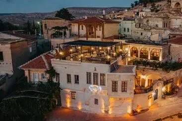 Hotel Helios Cave