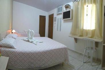 ホテル Pousada Jubaia