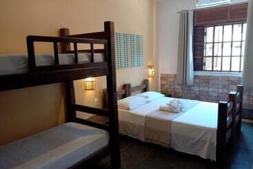 Praia Do Forte Hostel