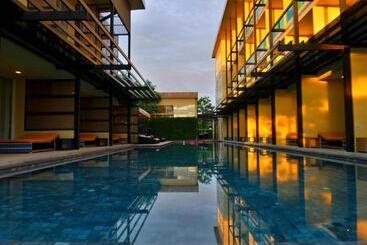 Beach Walk Boutique Resort