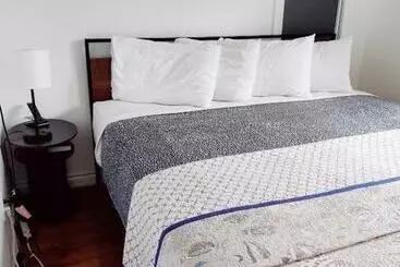 هتل Hillcrest Inn