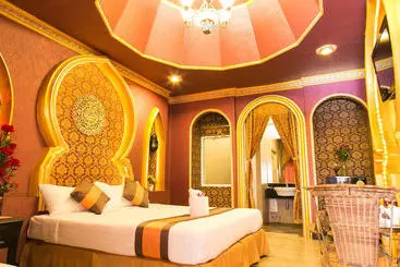 هتل Sweet Sense Jomtien Resort