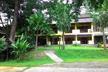 هتل The Point Villa Mae Hong Son