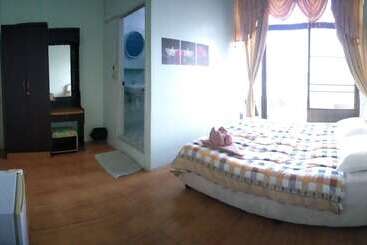 Пансион Just Mansion Nong Khai