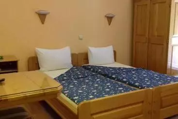 هتل B&b Boem