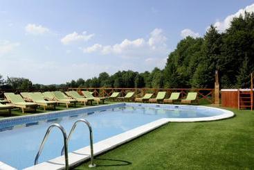 هتل Kraljevi čardaci