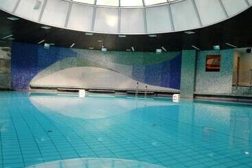 هتل Medical And Spa Centre Merkur