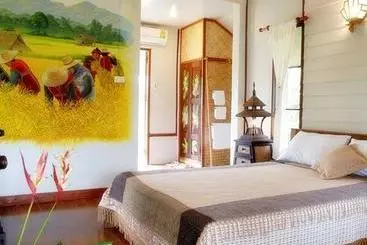 Hotel Pai Herbs Resort