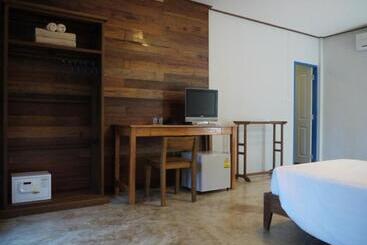 Hotel The Stage, Koh Chang