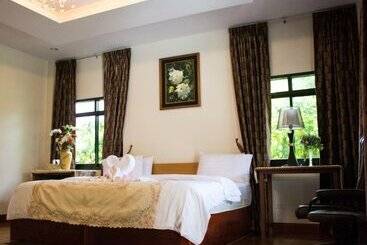 هتل Yenjit Resort