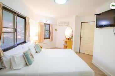 Phukaew Resort & Adventure Park