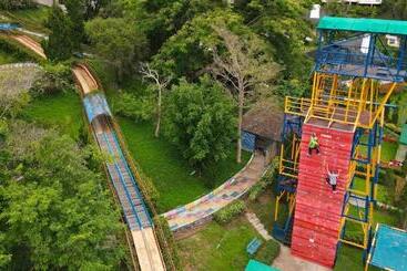 Phukaew Resort & Adventure Park