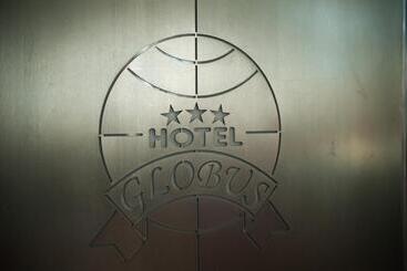 هتل Globus