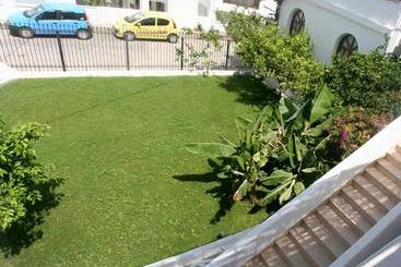 بنسيون Eleni Rooms