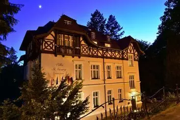 هتل Sant Georg Garni