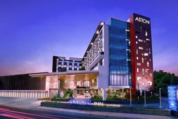 ホテル Aston Inn Mataram