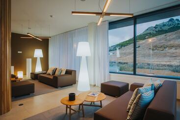 Otel Vila Baleira Village