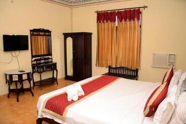 ホテル Sajjan Bagh A Heritage Resort