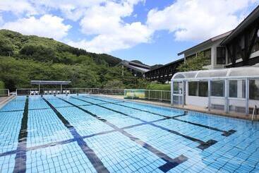 בית מלון כפרי Shimoda Central