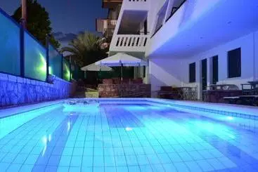 Hôtel Villa Cariatis