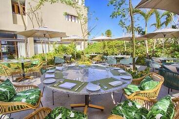 בית מלון כפרי Rancho Sea Side Resort Adults Only