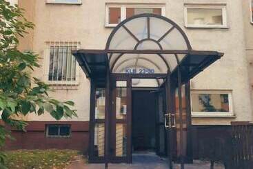 Wilanow House   Hostel