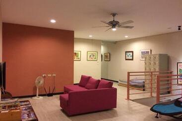 住宿加早餐  Rest Book & Bed