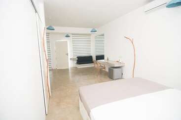 Hotel Green Banana Mirissa