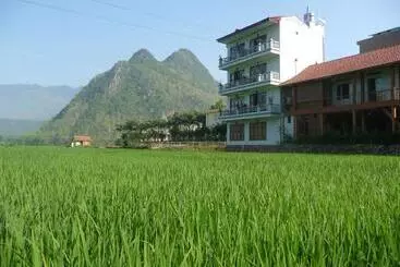 هتل Mai Chau Valley View