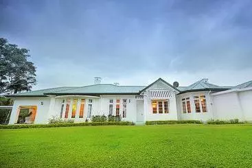 Panzió Mandira Dickoya Bungalow