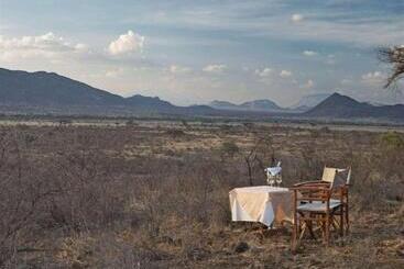 Hotel Ashnil Samburu Camp
