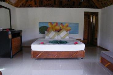 Отель Botaira Beach Resort