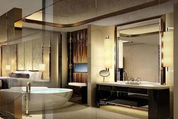 Otel Wuhan Friendship International