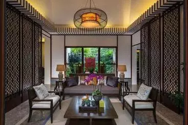 Huizhou Migratory Birds Resort Hotel