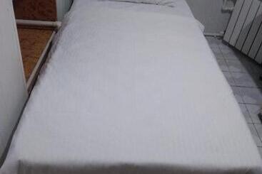 Hostel Old Town Guest