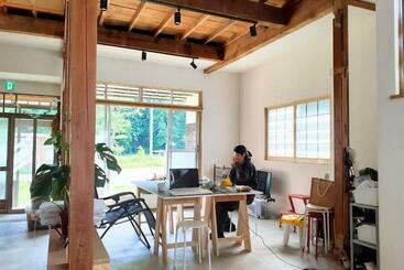 Pensió 半芸ハウス