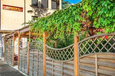 هتل Hôtel Restaurant Atipyc