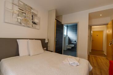 ホテル Hôtel Restaurant Kuentz