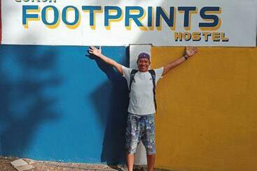 Footprints Hostel