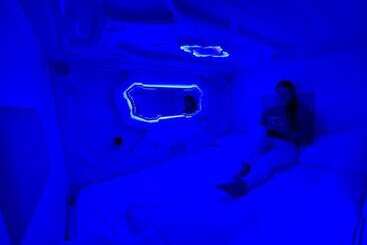 Капсульный Oтель Capsule Inn Valencia Hostel