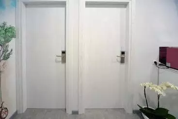アパートホテル Konak Rooms L Skanderbeg Square